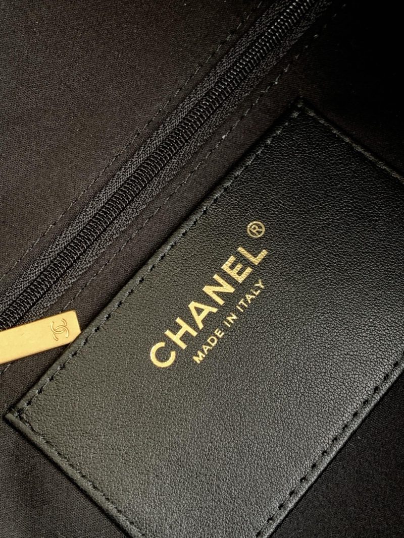 CC 2025 Hobo Bag 45cm Black Calfskin 311196