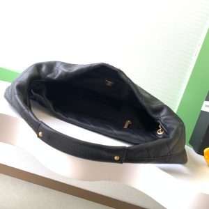 CC 2025 Hobo Bag 45cm Black Calfskin 311196