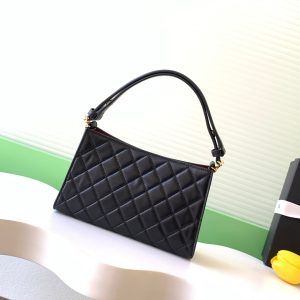 Chanel 25 Christmas Limited Hobo Shoulder Bag Black Lambskin 324810