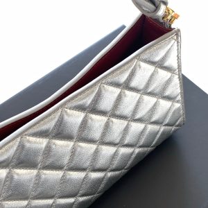 Chanel 25 Christmas Limited Hobo Shoulder Bag Silver Lambskin 324809