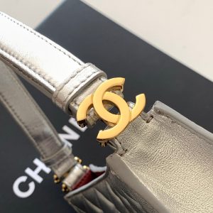 Chanel 25 Christmas Limited Hobo Shoulder Bag Silver Lambskin 324809