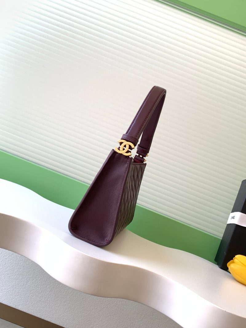 Chanel 25 Christmas Limited Hobo Shoulder Bag Burgundy Lambskin 324808