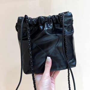 cc22 mini hobo bag 20cm all black lambskin