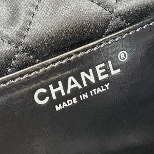 cc22 mini hobo bag 20cm all black lambskin