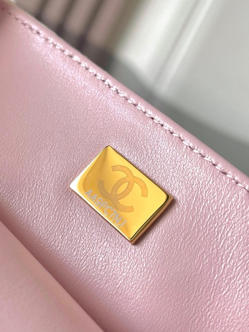 Chanel 25 Sequin Embroidered 21cm Bag Pink Leather Sequins 286171