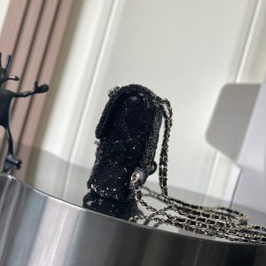 Chanel 25 Sequin Embroidered 21cm Bag Black Leather Sequins 286173