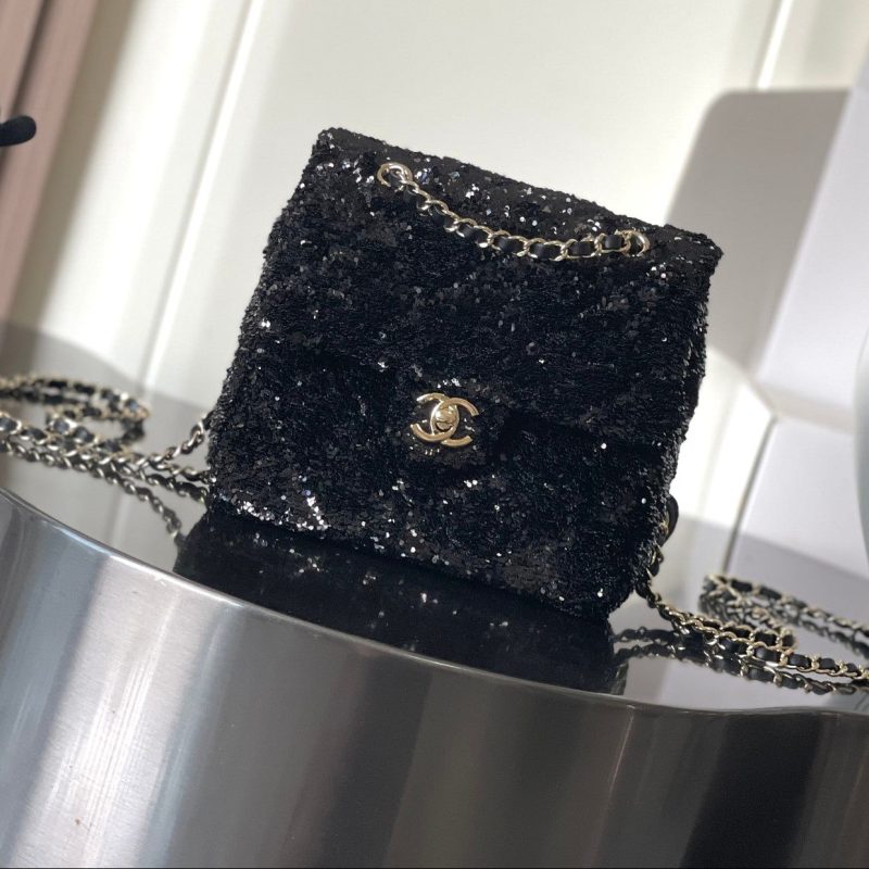 Chanel 25 Sequin Embroidered 21cm Bag Black Leather Sequins 286173