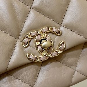 19 FLAP BAG 20 BEIGE BODIN CALFSKIN GOLD HARDWARE