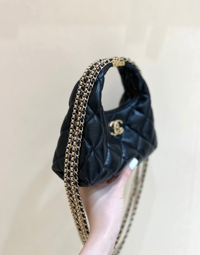 Chanel 24A Limited Edition Hobo Chain Bag Black Goatskin 256157