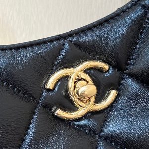 Chanel 24A Limited Edition Hobo Chain Bag Black Goatskin 256157