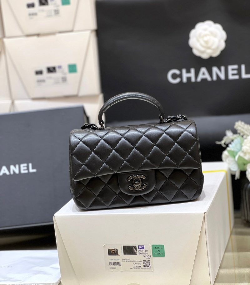 25C Mini Flap Bag Top Handle 20cm Black Lambskin Black Hardware