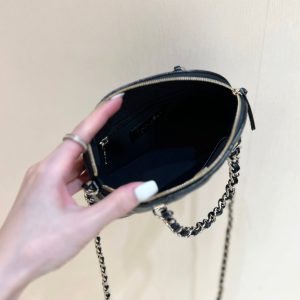 CC 24B AS5130 Small Shell Bag 20cm Black Polished Lambskin