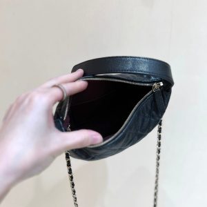 25C Hobo Bag 19cm Black Grained Calfskin