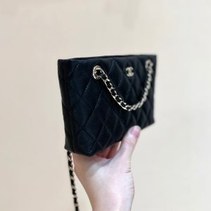 25C Small Tote 17cm Black Grained Calfskin