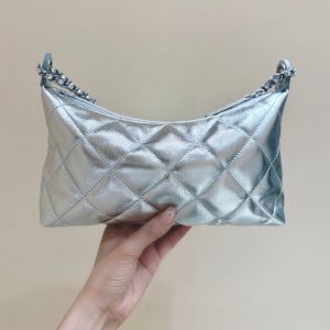 Chanel 2025 Hobo Dumpling Bag 26cm Genuine Calfskin Leather 339343