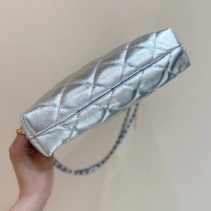 Chanel 2025 Hobo Dumpling Bag 26cm Genuine Calfskin Leather 339343