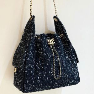 CC 25A Hobo Bag 40 Black Tweed Wool