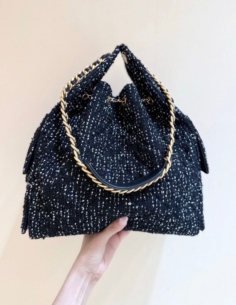 CC 25A Hobo Bag 40 Black Tweed Wool