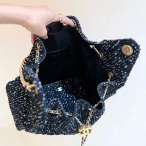 CC 25A Hobo Bag 40 Black Tweed Wool