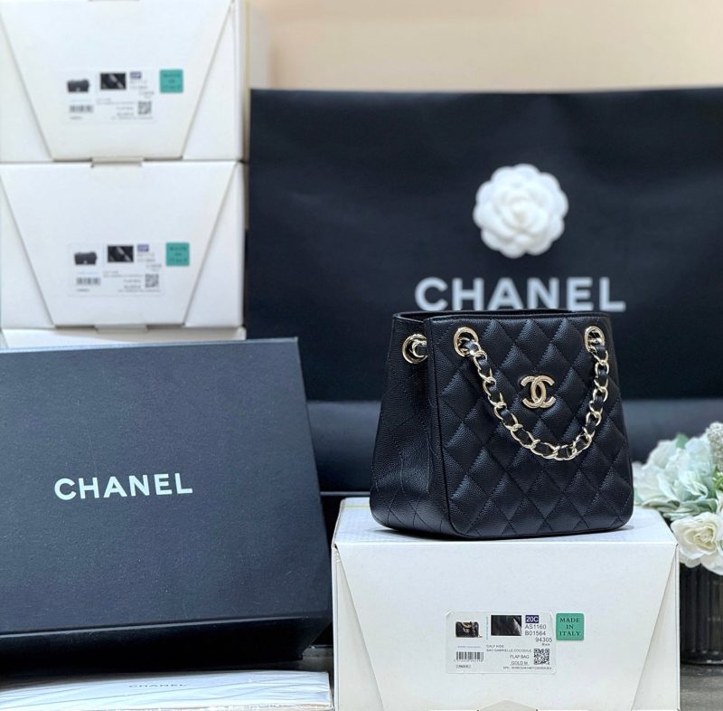 CC 2025 Mini Tote Bag Black Calfskin 346305