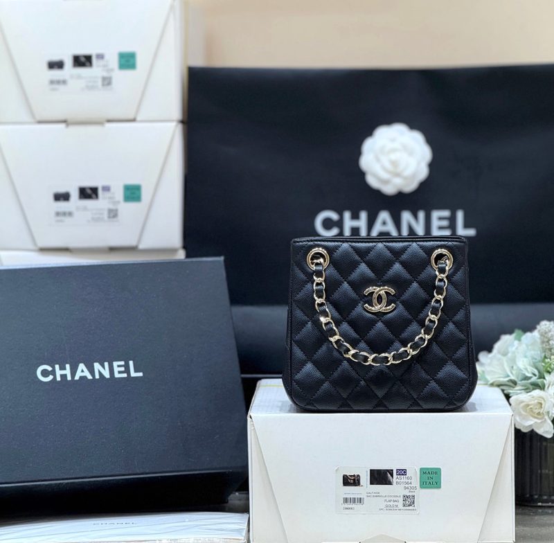 CC 2025 Mini Tote Bag Black Calfskin 346305