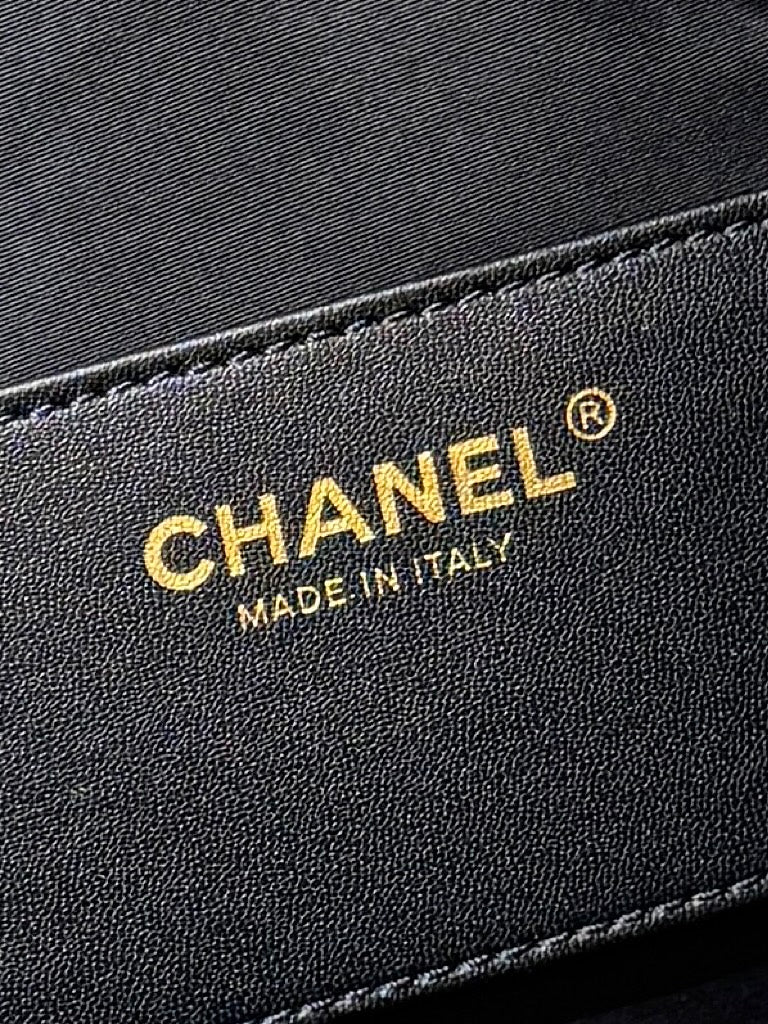 CC 25s Hobo Bag 30cm Dark Blue Tweed Wool