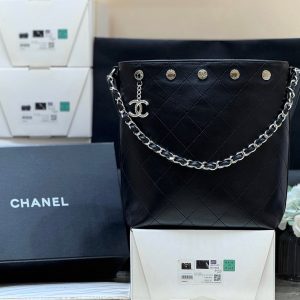 CC 2025 Bag 31cm Black Lambskin With Silver Chain 346394