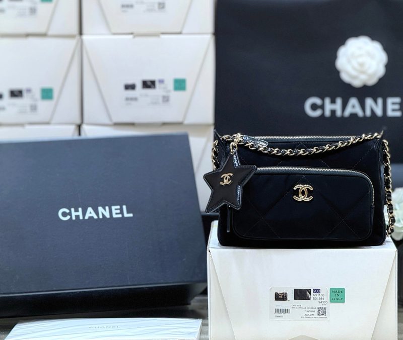 CC 2025 Coco Neige Camera Bag Black Velvet 346321