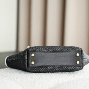 Chanel 2026 Maxi Hobo Bag 28cm Black Straw Leather 351070