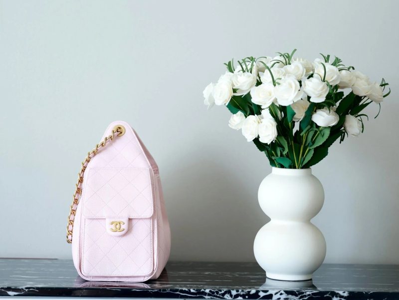 imgi_10_img_44ce8872_20250625_i1750792347641_9141_0_3_jpg CHANEL 25S HOBO BAG 30 CM IN LIGHT PINK LAMBSKIN WITH GOLD HARDWARE