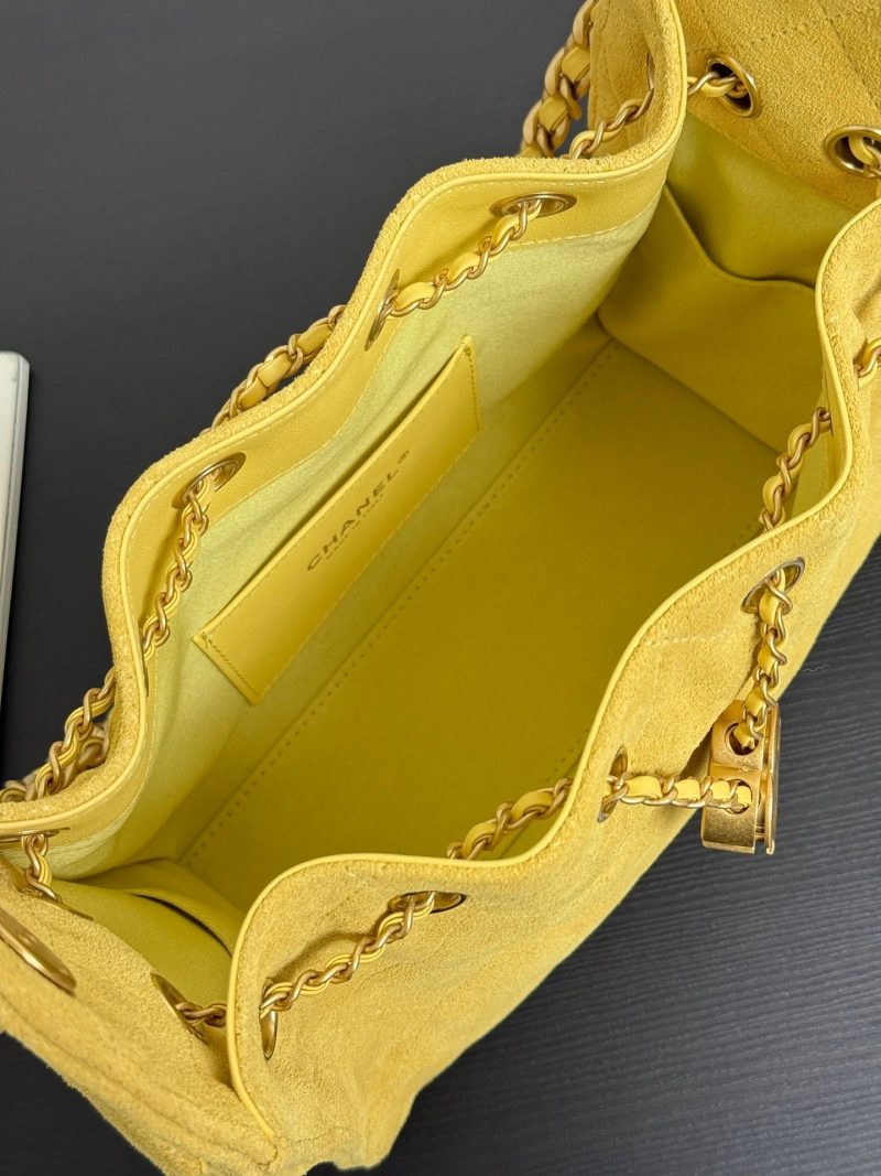 imgi_10_img_533a7dc2_20260107_i1767771247535_6417_0_7_jpg Chanel 2026 Hobo Bag 22cm Yellow Suede