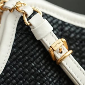 Chanel 2026 Maxi Hobo Bag 28cm Black Straw Leather 351070