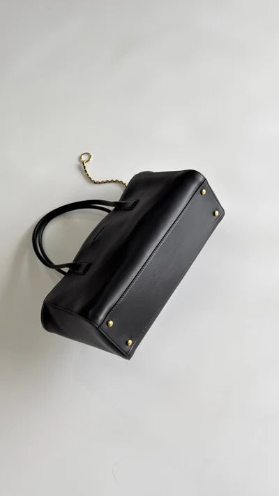 imgi_123_img_b1ac09d1_20260309_o_1jj8rc7kerldb9j18671oov1k2p5_jpeg Chanel 2026 Executive Cerf Tote Bag Black Calfskin