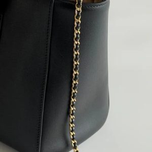 imgi_130_img_b1ac09d1_20260309_o_1jj8rfeqgh3vvsft0f1c9k2tcf_jpeg Chanel 2026 Executive Cerf Tote Bag Black Calfskin