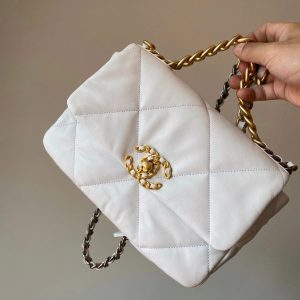 imgi_3_20200420_i1587380570_8746_0_jpg Chanel 2026 Flap Bag 26cm White Lambskin With Gold Hardware