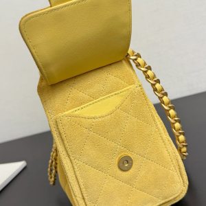 imgi_5_img_533a7dc2_20260107_i1767771246001_2442_0_4_jpg Chanel 2026 Hobo Bag 22cm Yellow Suede