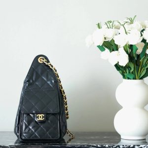 imgi_6_img_44ce8872_20250625_i1750792279861_5303_0_2_jpg CHANEL 25S HOBO BAG 30 CM IN BLACK LIGHT GLOSSY LEATHER WITH GOLD HARDWARE