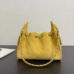 imgi_7_img_533a7dc2_20260107_i1767771246111_3069_0_5_jpg Chanel 2026 Hobo Bag 22cm Yellow Suede
