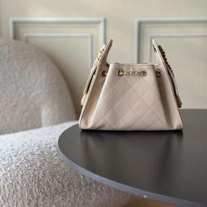 imgi_88_Image_20260204101010_12140_4 Chanel 2026 Hobo Bag 22cm Nude Calfskin