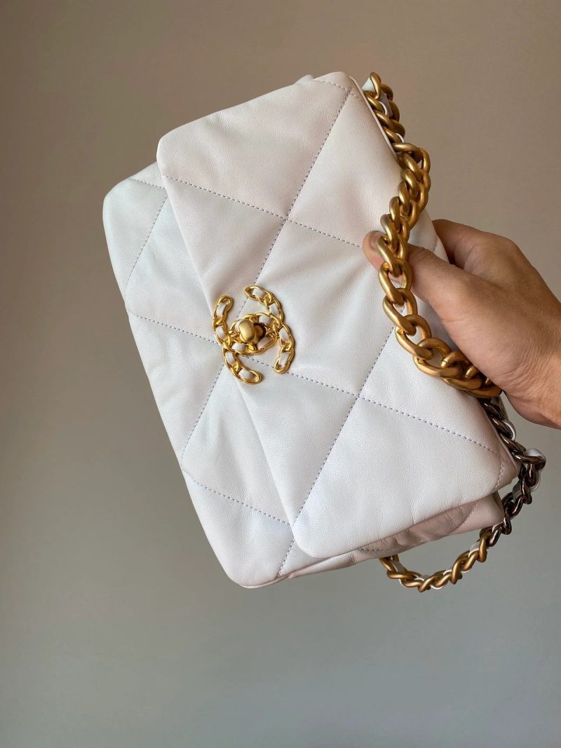 imgi_8_20200420_i1587380570_6337_1_jpg Chanel 2026 Flap Bag 26cm White Lambskin With Gold Hardware