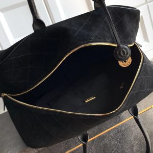 imgi_8_img_9322ccb2_20251125_i1764074324316_9948_0_7_jpg Chanel 2026 Boston Bag 41cm Black Suede