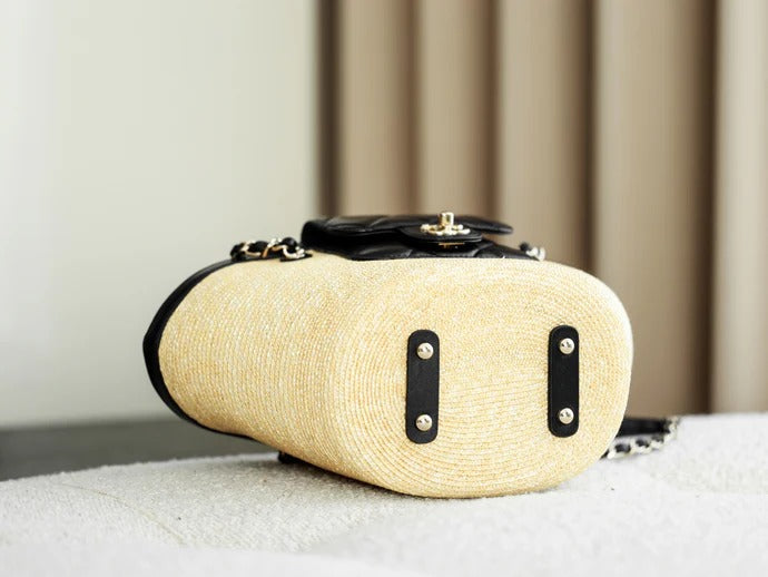 imgi_97_img_44ce8872_20251230_i1767077039337_8521_0_7_jpg Chanel 2026 Shopping Bag 40cm Beige Black Straw Lambskin 351031