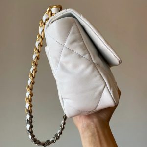 imgi_9_20200420_i1587380570_7145_3_jpg Chanel 2026 Flap Bag 26cm White Lambskin With Gold Hardware