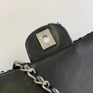 CC 25S FLAP BAG 25 CM IN WHITE MIX BLACK SEQUINS