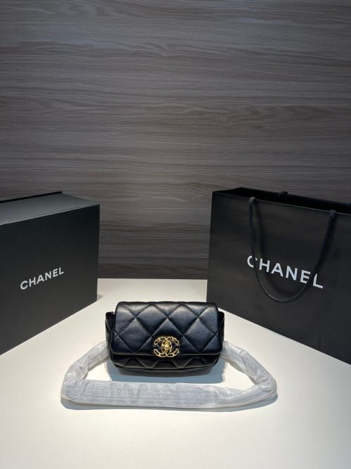 wsxc1695667145021_0 FLAP BAG 20CM GOLD HARDWARE BLACK CALFSKIN