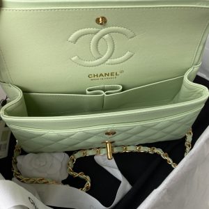 Medium Classic Flap Bag 23cm Light Green Lambskin Gold Hardware
