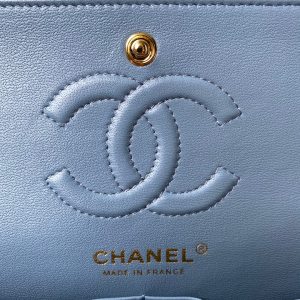 Medium Classic Flap Bag 23cm Blue Lambskin Gold Hardware