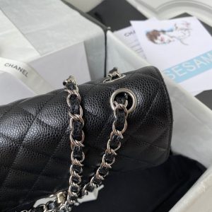 Medium Classic Flap Bag 23cm Black Caviar Silver Hardware