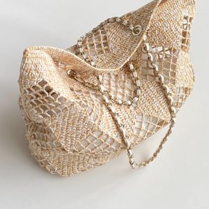 CC 2025 Beach Tote 52 Beige Raffia