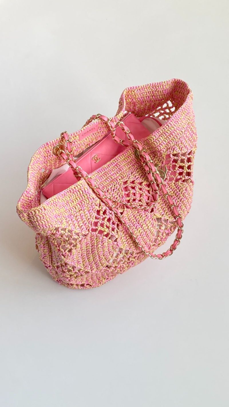 CC 2025 Beach Tote 52 Pink Raffia